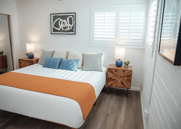 Old Town Comfort - Walkable - Renovated - Firepit * Scottsdale