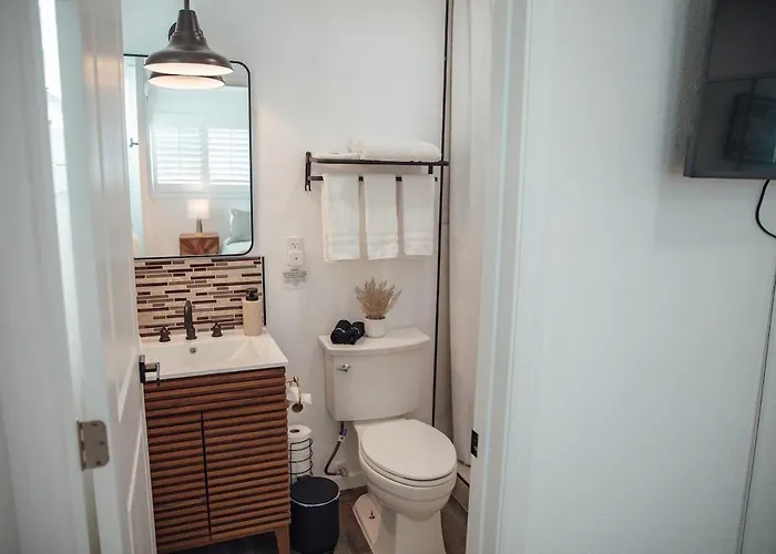 Holiday home Old Town Comfort - Walkable - Renovated - Firepit Scottsdale
